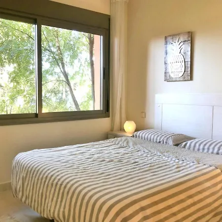 Excellent Holiday With Pool View Apartment Estepona