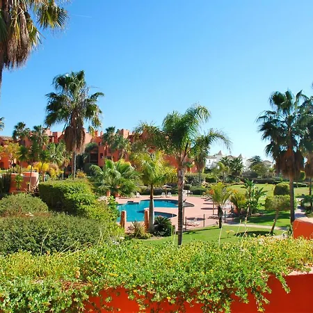 Excellent Holiday With Pool View Estepona