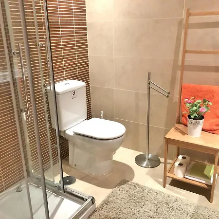 Apartment Excellent Holiday With Pool View